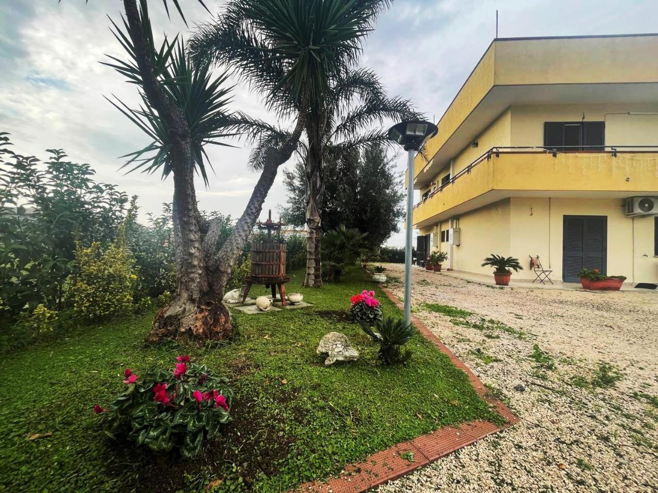Casa Vacanze Paradise Santa Maria La Carità Eksteriør billede